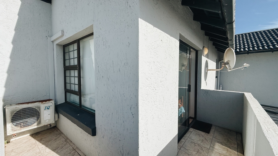 2 Bedroom Property for Sale in Diaz Beach Western Cape